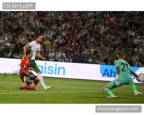 世界杯赛事回顾与未来展望：历史传承与全球足坛新格局的碰撞